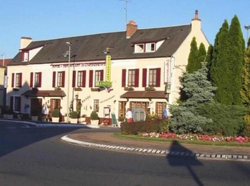 Hotel De L'Agriculture Десиз Экстерьер фото